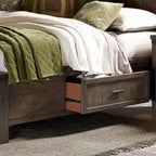 Lit de rangement queen à panneau de planches gris foncé avec accents de métal martelé – 1 place