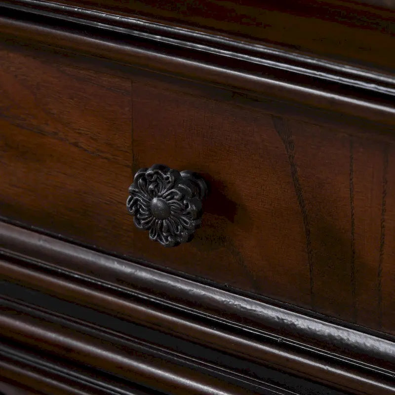 Commode 5 tiroirs en bois massif, blanc/cerisier, style baroque, avec détails sculptés et intérieur en cèdre